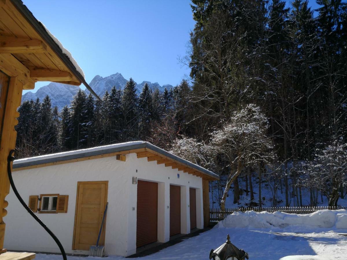 Ferienhaus Badersee Grainau Exteriör bild